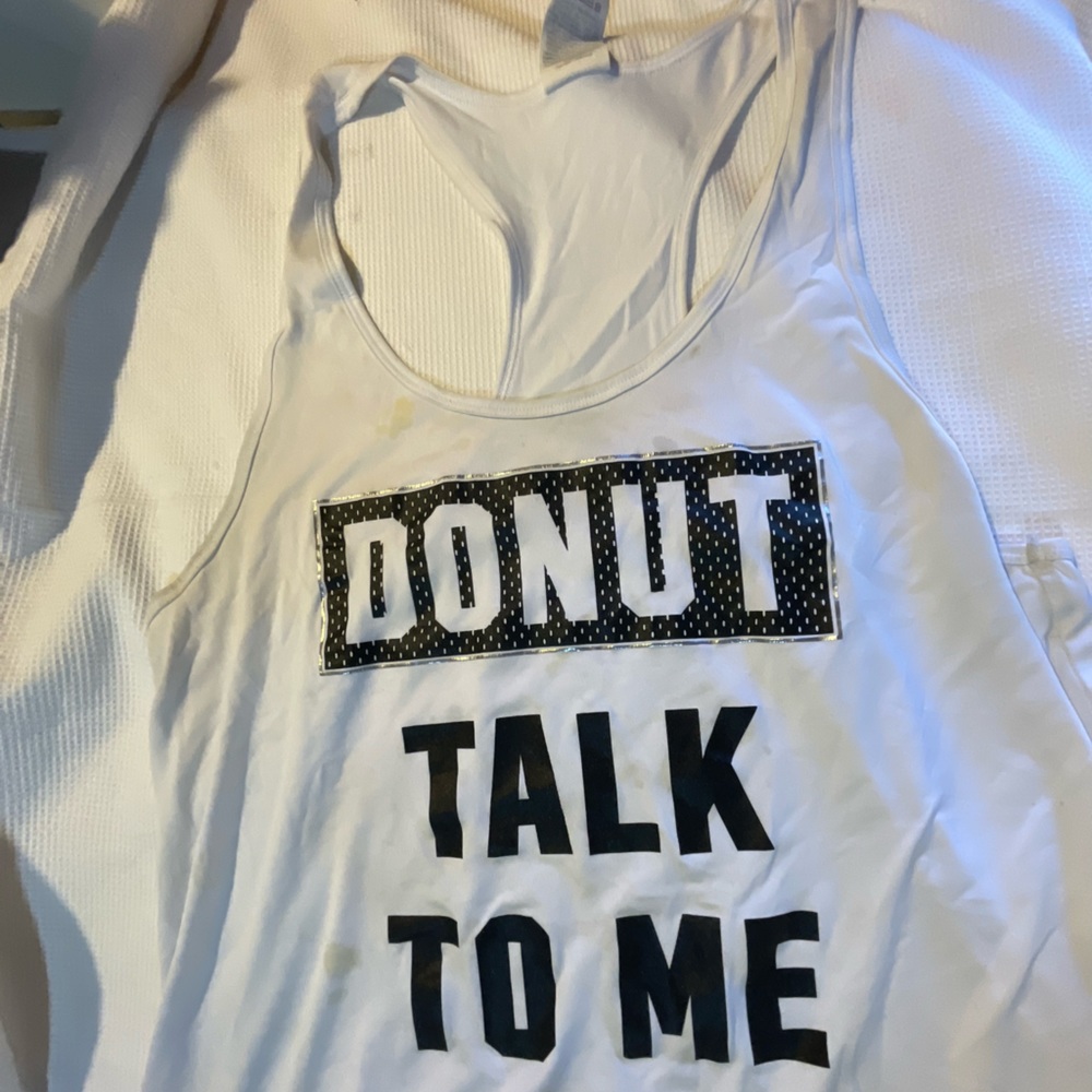 Vintage vs pink tank graphic